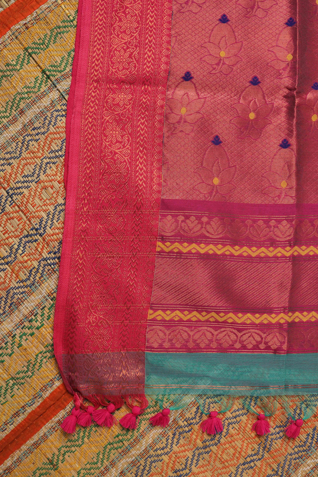 Cotton Weaved